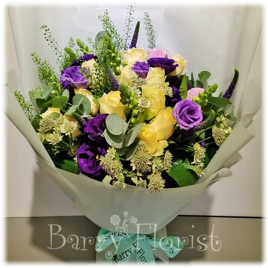 BOU 0151  12支香檳色玫瑰+紫色配花