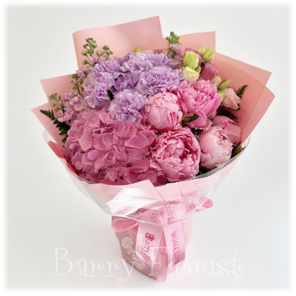 BOU 0196 荷蘭粉牡丹 + 康乃馨花束